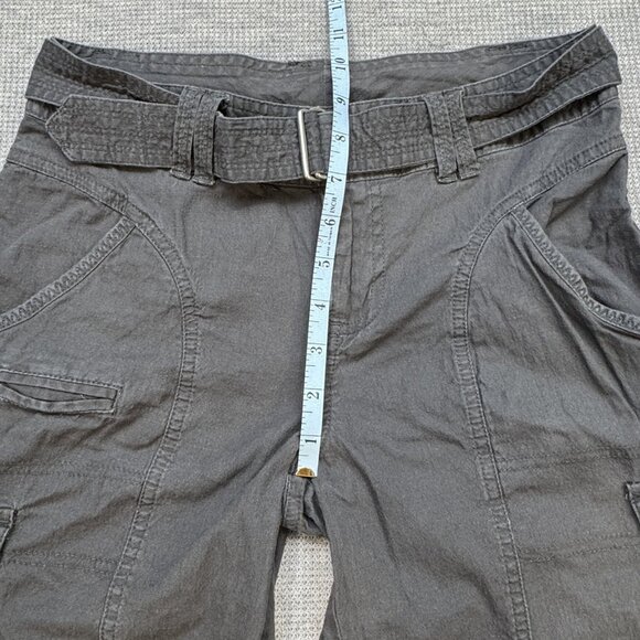 Columbia Womens Gray Cargo Capri Pants Size 4 Pockets Belted Double Button Waist - Picture 11 of 15